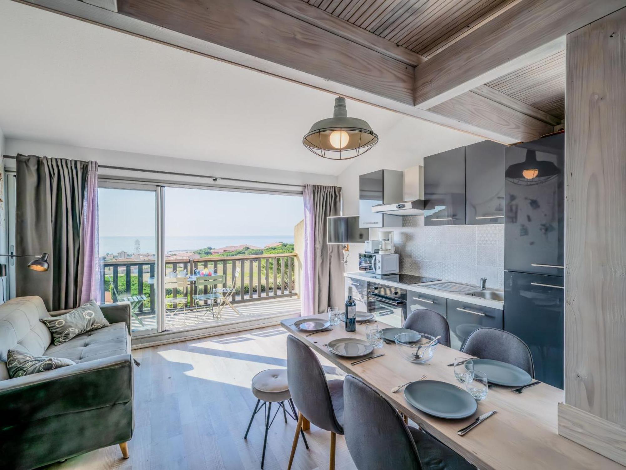 Apartment Les Eaux Vives 1 & 2-2 By Interhome Saint-Pierre-la-Mer  Εξωτερικό φωτογραφία